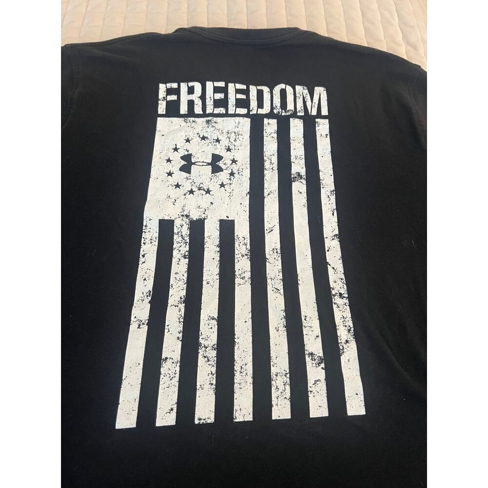 Men’s Under Armour Tee Medium - Picture 4 of 4